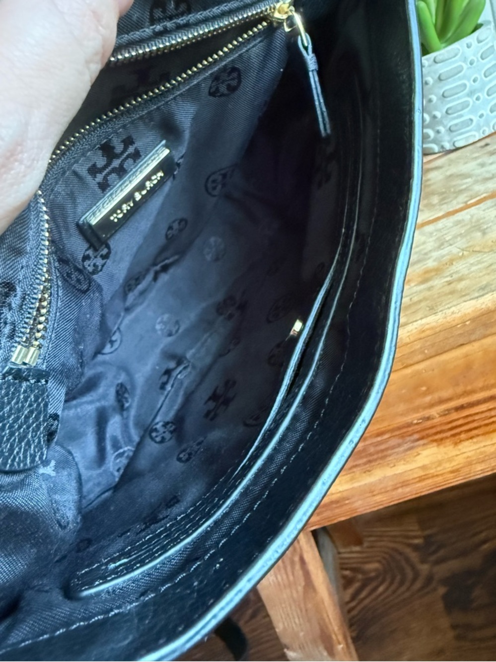 Tory Burch Brody Leather Saddle Bag - Picture 9 of 11